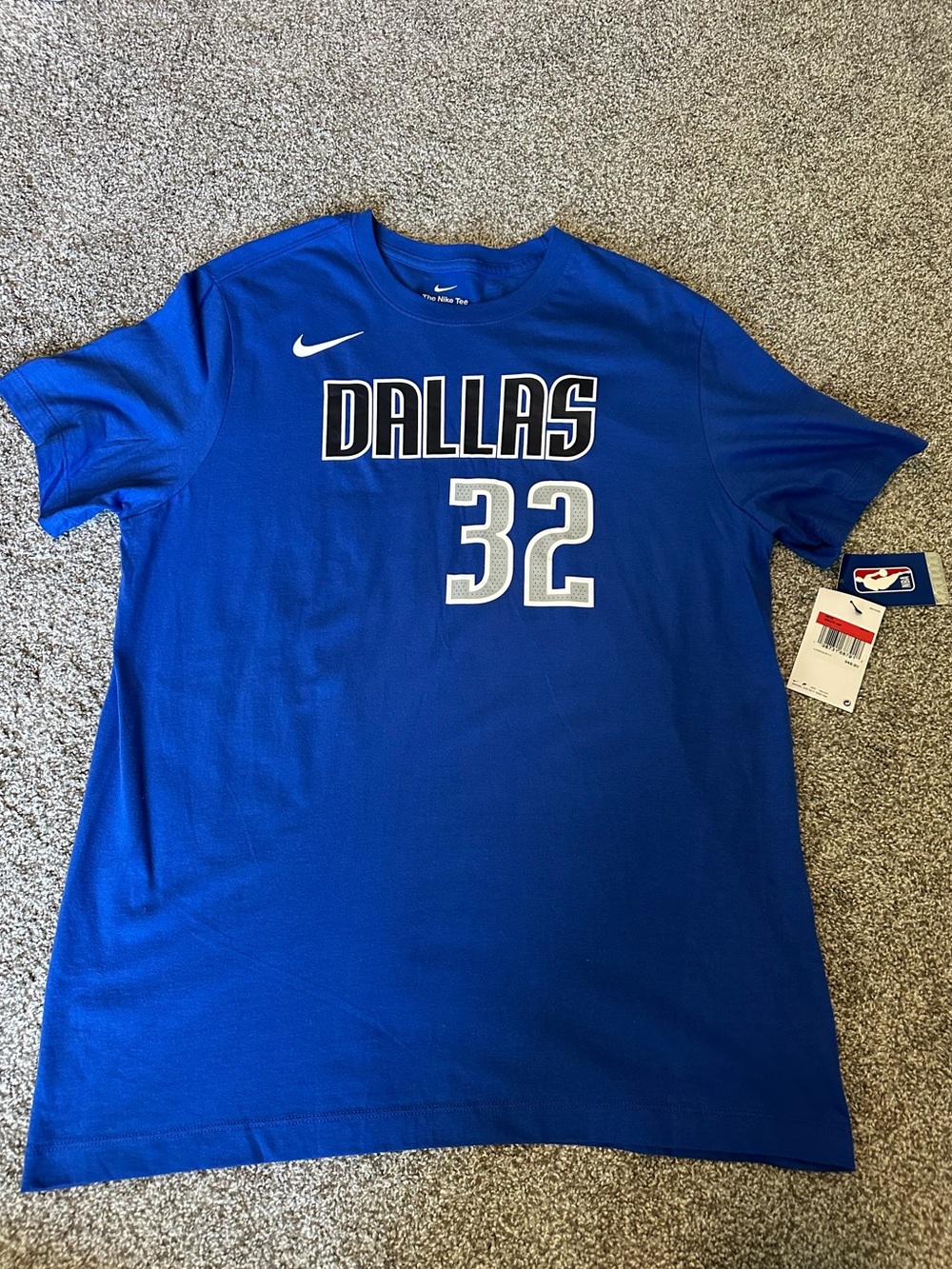 Nike Dallas Mavericks Cooper Flagg T-Shirt Size Large - NWT